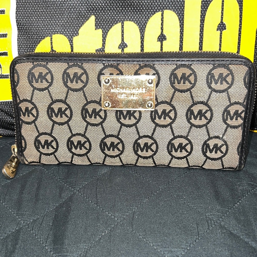 Michael Kors Black and Brown Logo Wallet